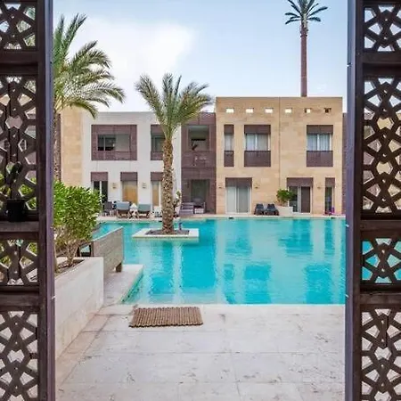 Stylish 1-Bed Retreat Main Pool Apartment